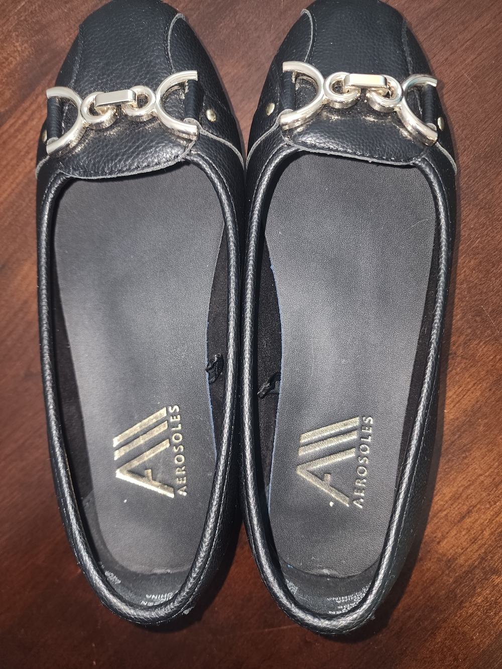 AEROSOLES Black Leather Flats with Gold Chain Detail